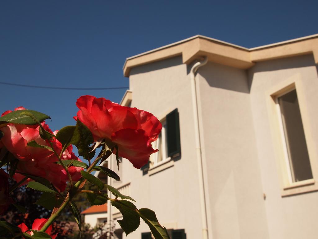 Villas Rab Banjol Rom bilde
